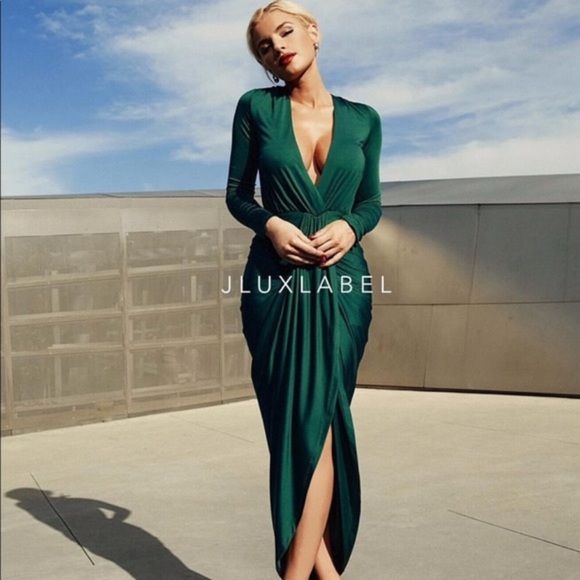 Dresses & Skirts - Gorgeous dress